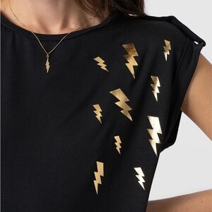 Turn Up Tee - Black Lightning Size L $21